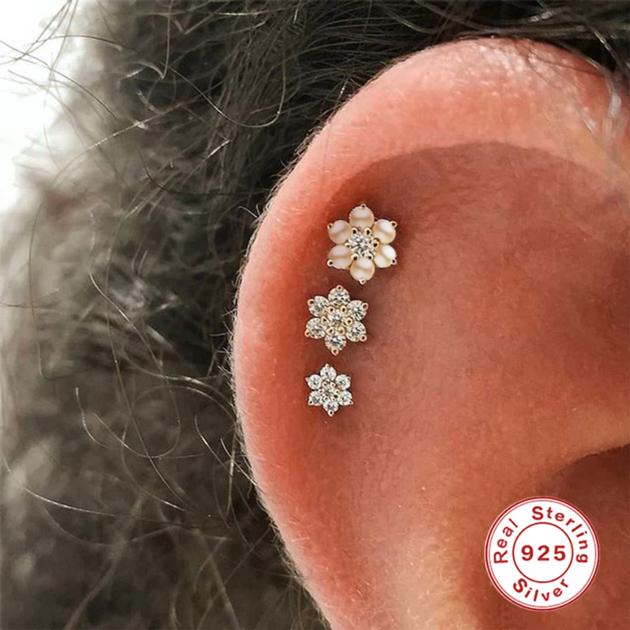 S925 Sterling Silver Flower Pearl Earrings