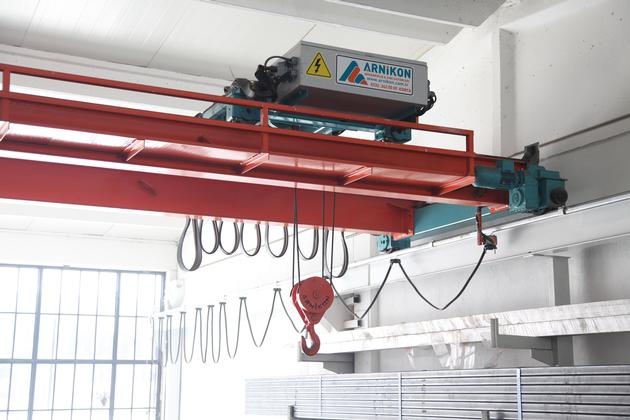overhead crane