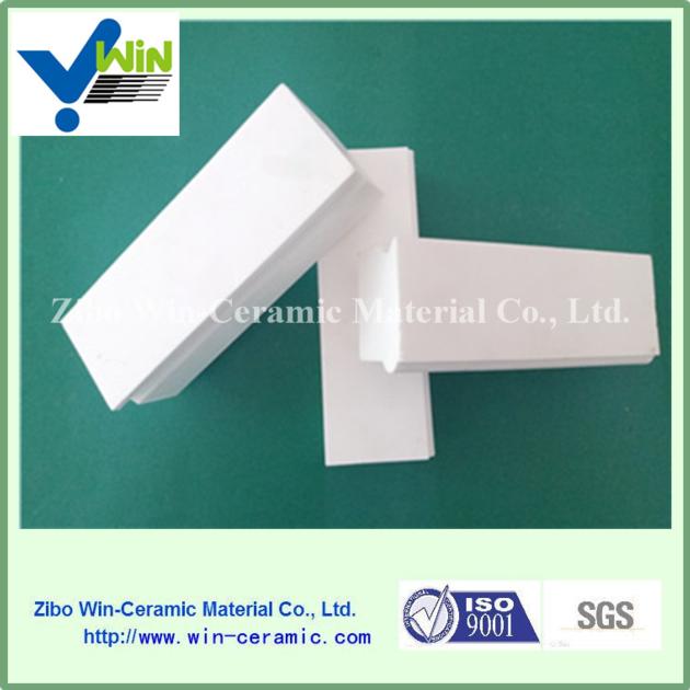 Alumina ceramic brick