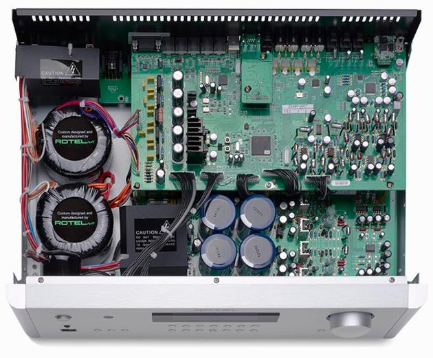 ROTEL RC 1590 PRE AMPLIFIER