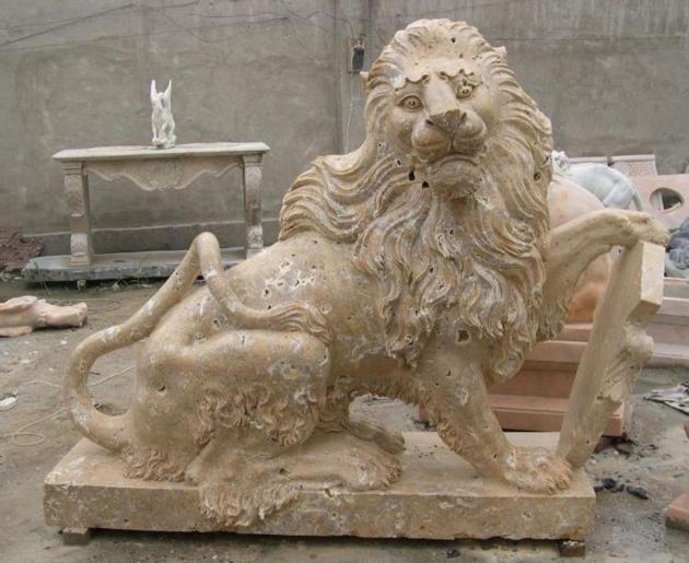 White Marble Handcarved Sculpture Western Style