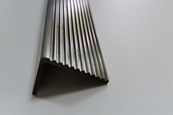 Stainless Steel Stair Nosing Stainless steel Stair Nosings This is a stainless steel stair nosing th