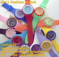 2011 fashion colorful silicone rubber plastic belts