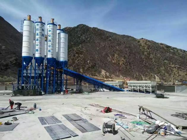 Double Concrete Mixing Plant