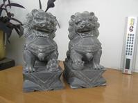 Handicraft stone lions town house