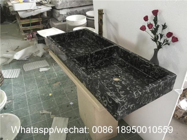 Black Sea Shell Marble Bath Rectangle