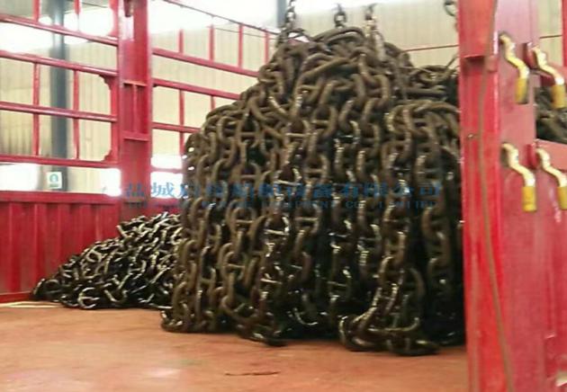 Black Coated Studless And Stud Link