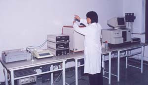 silica, calcium carbonate,ferrous sulphate