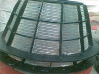 Continuous slot screen baskets