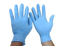 Nitrle disposable gloves