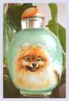 snuff bottle with a pet