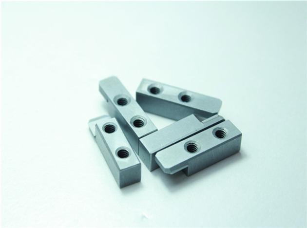 44241604 Universal AI Cutter Block