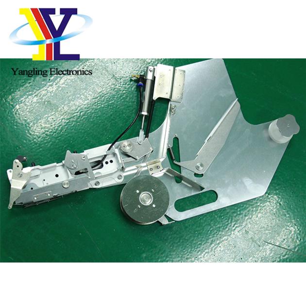 Good quality KW1-M4500-014 YAMAHA CL 24MM Feeder in large stock 