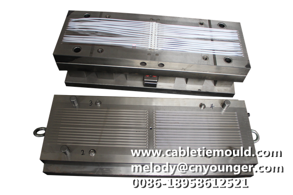 Fir Tree Cable Ties Mould