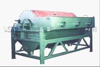 Dry magnetic separator