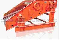 self-centering vibrating screen
