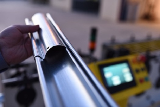 Rolling Shutter Machine