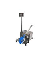 The on-line bottom labeling machine
