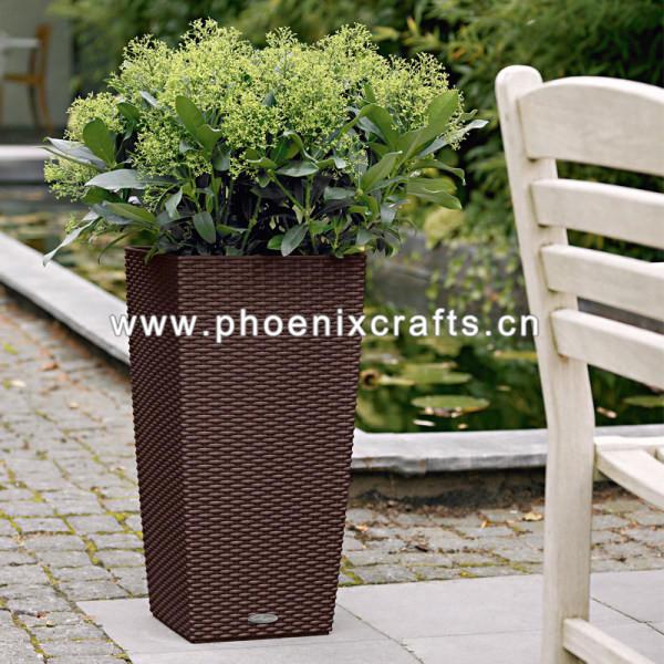 plastic vine baskets