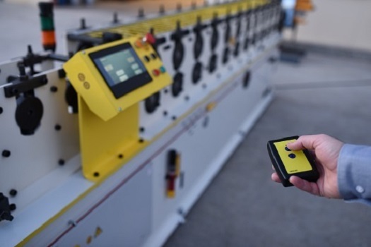 Rolling Shutter Machine