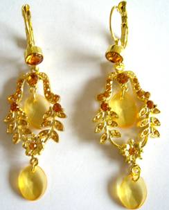 # YL-AA0208 earring
