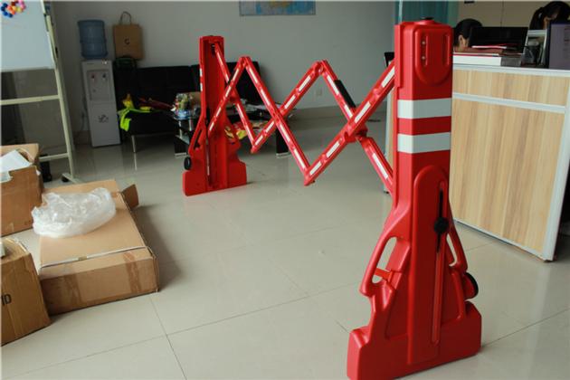 Flexible Plastic Fence Retractable Pedestrian Barriers