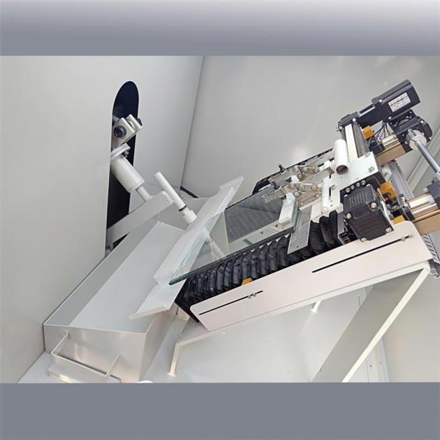 Pummel Test Device