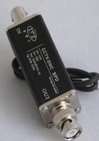 Video signal lightning protection device