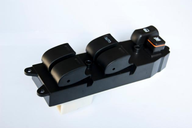 NEW Electric Master Power Window Switch For TOYOTA 84820-60090 901-702