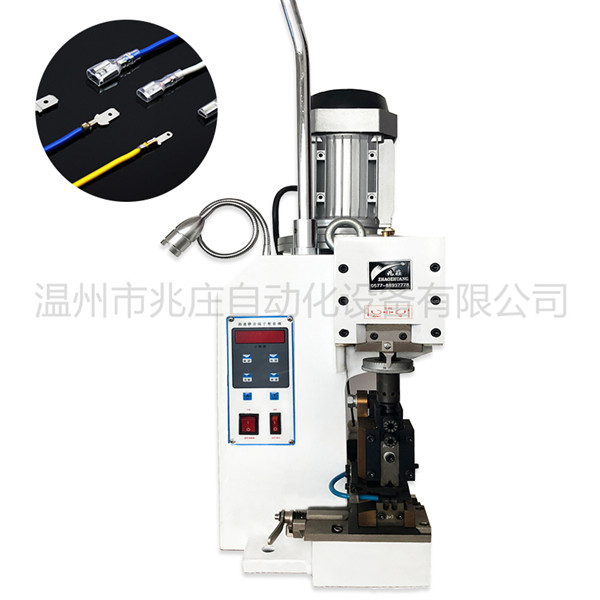 Efficient and fast intelligent single-piece terminal stripping and stripping terminal machine