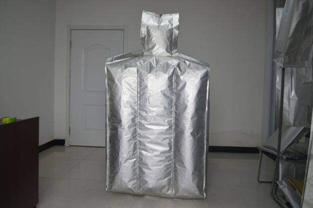 Baffle FIBC high barrier foil liner