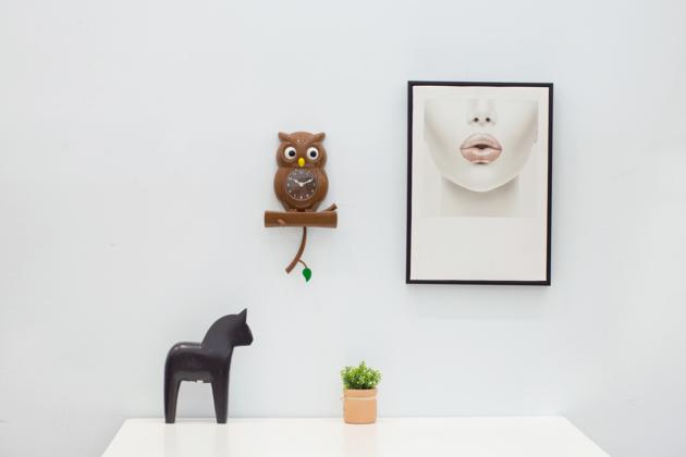 Dynamic Owl S Wall Clock