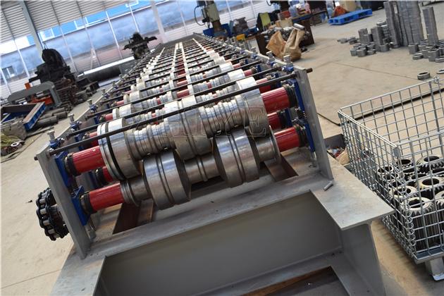 Metal Floor Decking Panel Making Machine