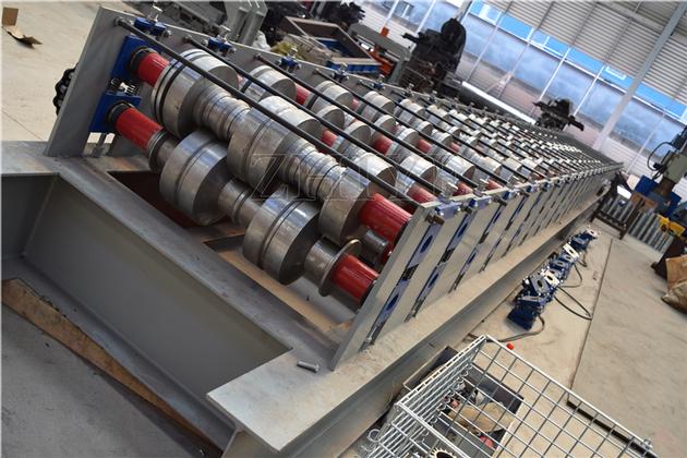 Metal Floor Decking Panel Making Machine