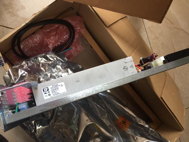 US AB 100CX32Y01