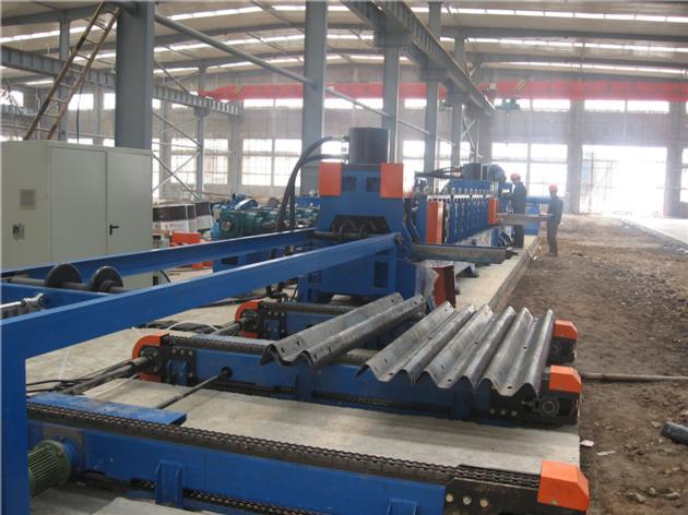 Highway Guardrail Metal Forming Machinery