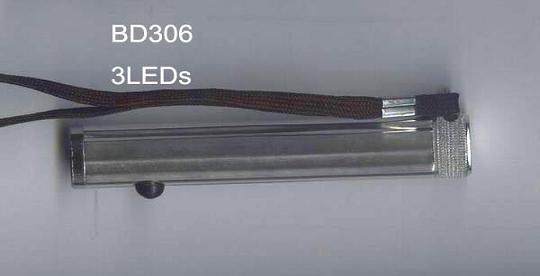 High grade 3LEDs flashlight