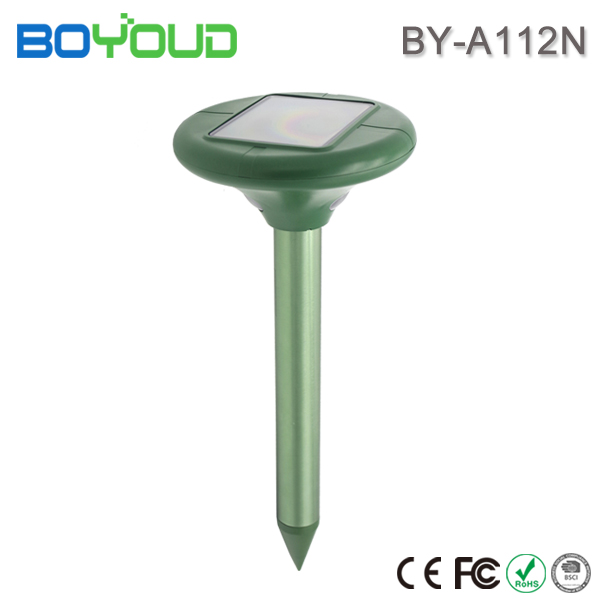 Outdoor Waterproof IP44 Solar Powered Sonic Mole Repellent