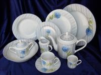 Ceramic mugs Cup & saucer sets Porcelain plates Tea pots Porcelain dinnerware sets